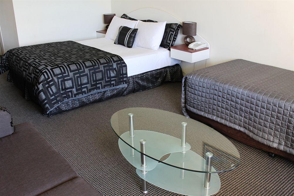 Auckland Airport Pacific Inn Extérieur photo